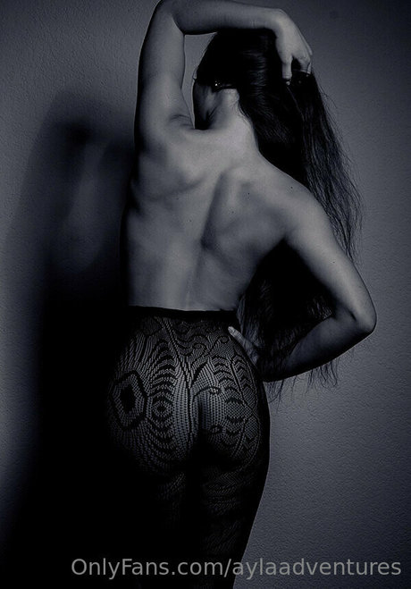 femme nue onlyfans chaud sympa image