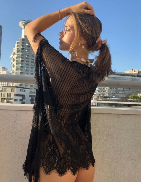 Maarya Maaryam star érotique galerie