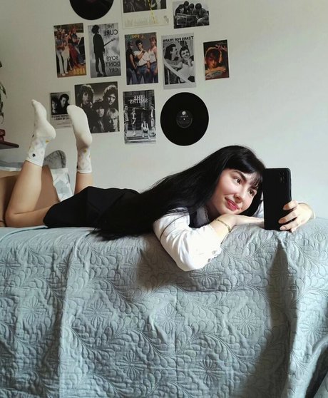 Becca Frances star du porno érotique img