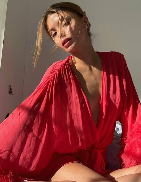 Dasha Komarova sexe star du porno images