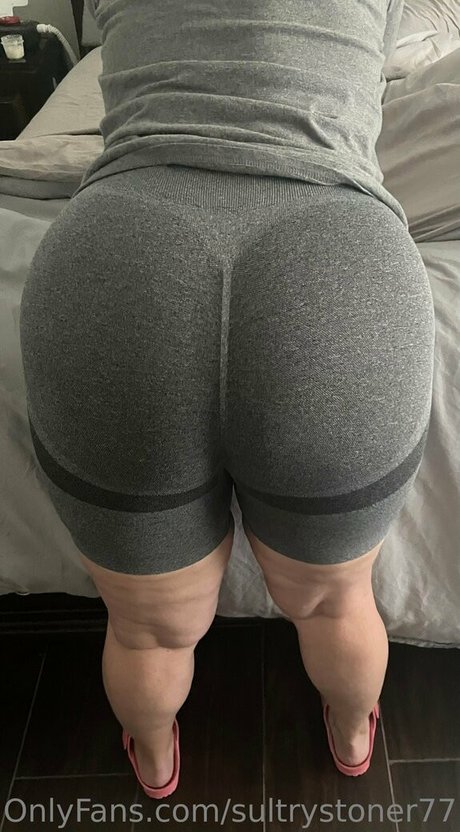 sultrystoner77 star du porno sexy photo