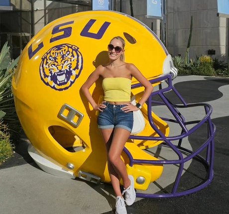 rousse au gros cul onlyfans porno sympa img