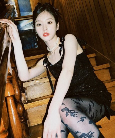 HeeJin étoile magnifique image