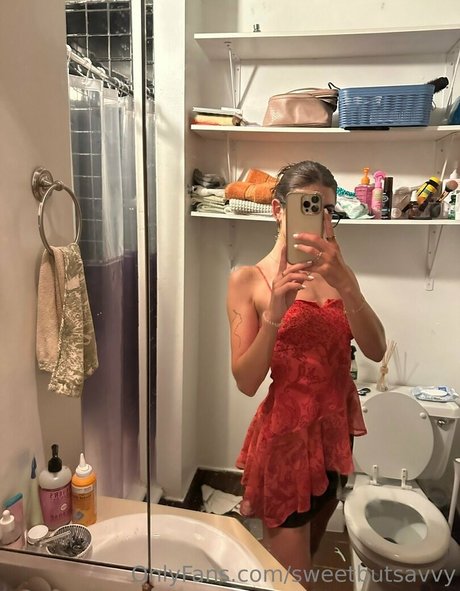 sweetbutsavvy modèle pornographique photos