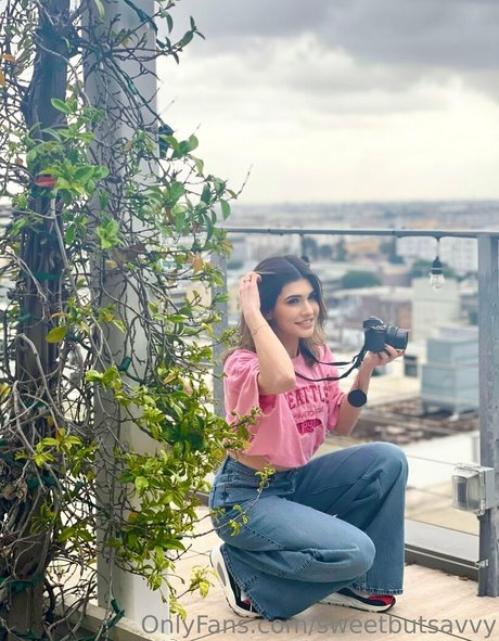 sweetbutsavvy star du porno chaud photo