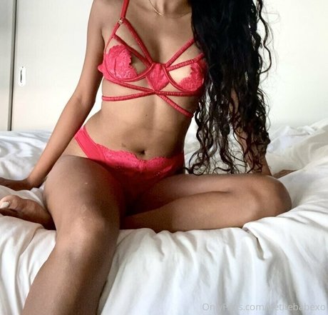 petitebabexo actrice artistique archive