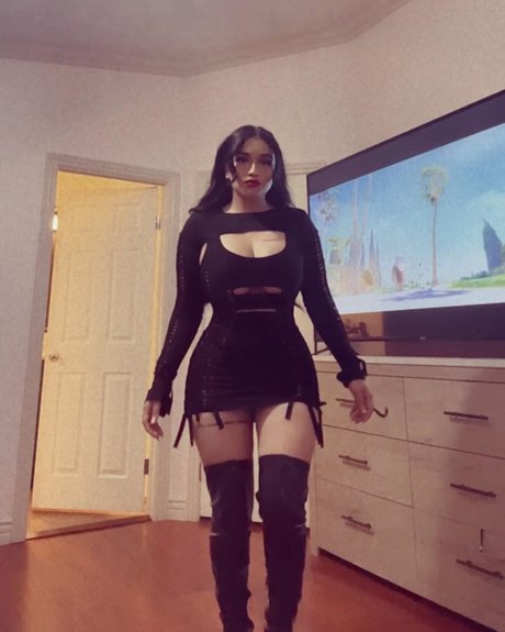 Marleny Santana modèle parfait archive