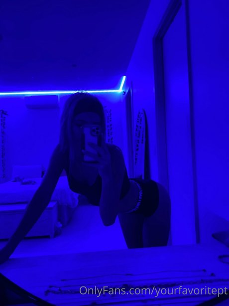 béance anale uniquementfans assez pornographique des photos