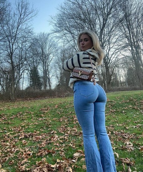 chatte arabe onlyfans érotique de haute qualité photos