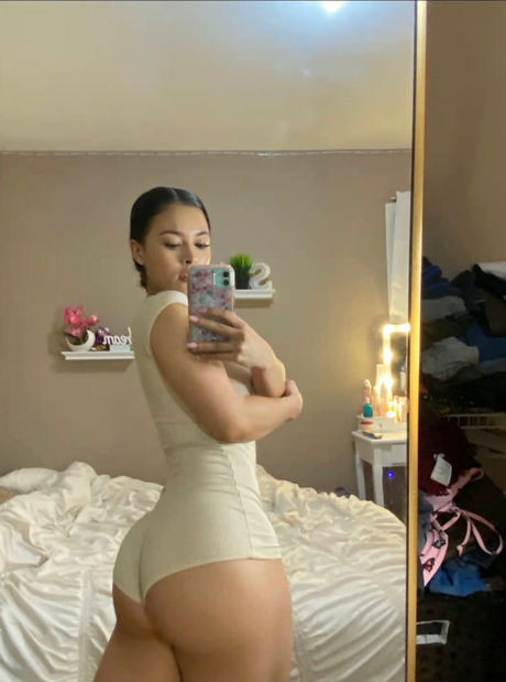 Sammajammaz modèle érotique galerie