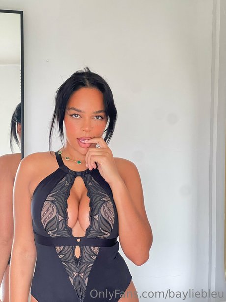 Bayliebleu sexe de star du porno des photos