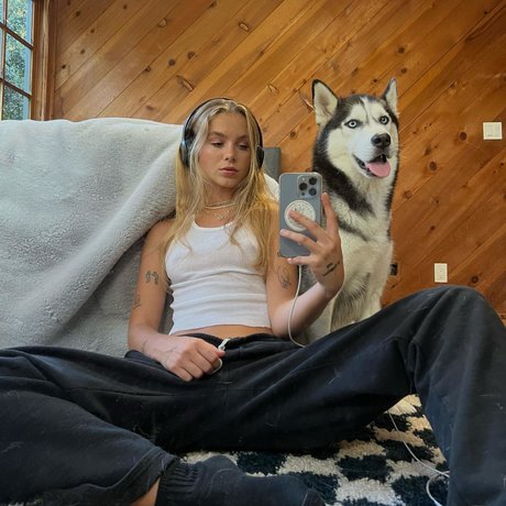 Anna Shumate jolie étoile galeries