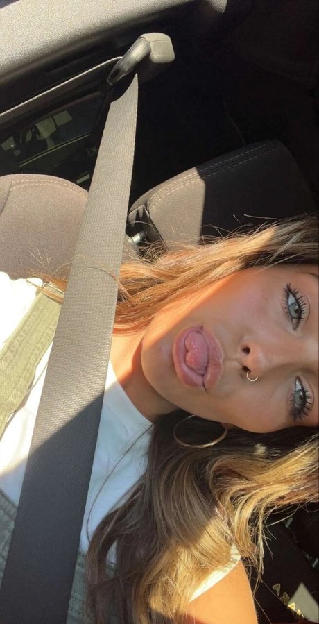 cowgirl milf uniquementfans adulte érotique images