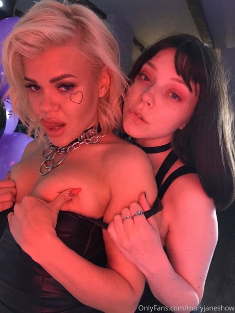 mamie milf onlyfans sexy sympa images