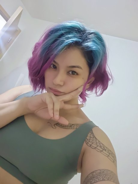 Nyaaati mannequin collection