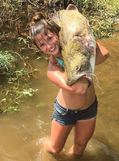 Hannah Barron jolie star du porno img