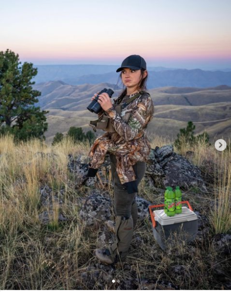 gros seins branlette espagnole onlyfans adulte xxx image