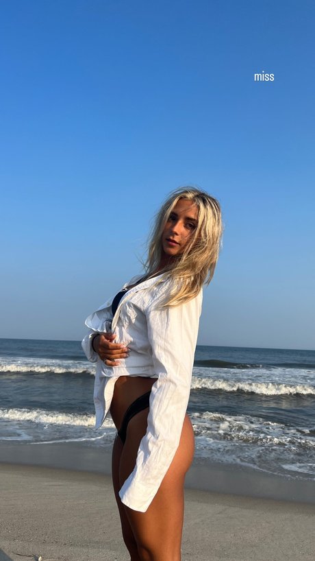 Emelye ender mannequin photos