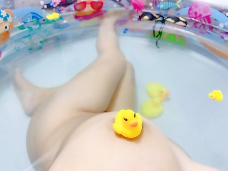 Yaxie Lotte jolie actrice galerie