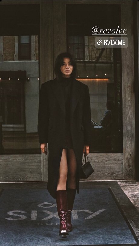 rousse maigre onlyfans nus sexy des photos