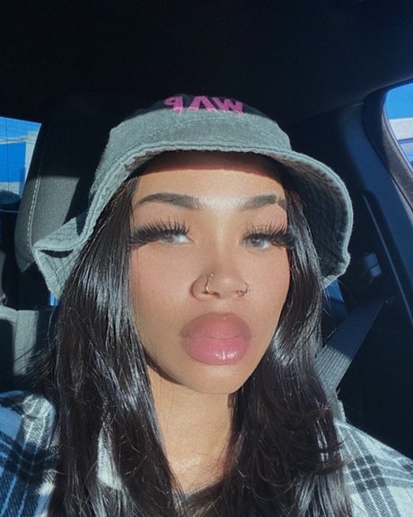 Cynthia Rose_ belle star du porno collection