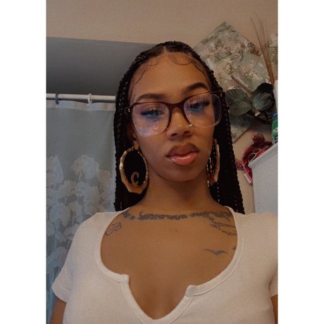 Cynthia Rose_ nus étoiles galeries