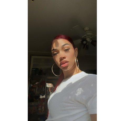 chaton courbé onlyfans nus gratuits galeries