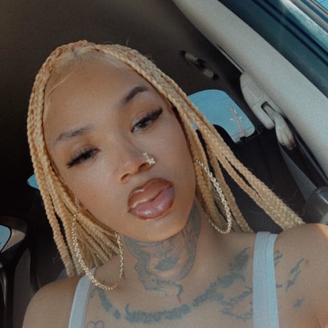 Cynthia Rose_ jolie star du porno images