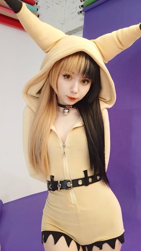 Mashiro actrice de nus galerie