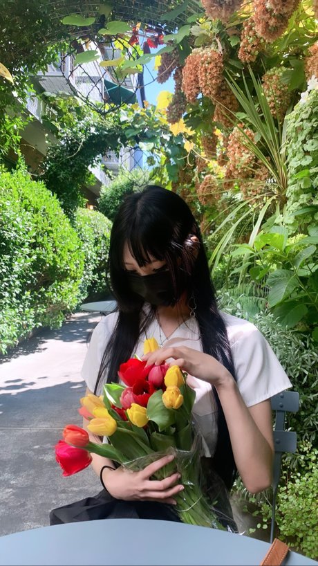 twink nu onlyfans assez haute qualité photos