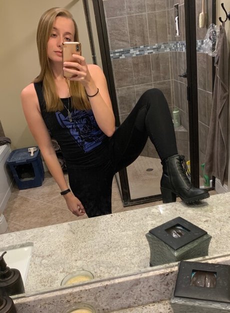 Alanis King étoile érotique des photos