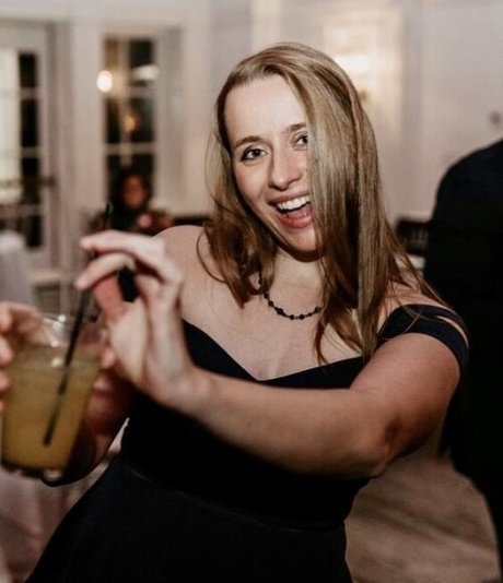 Alanis King modèle exclusif image