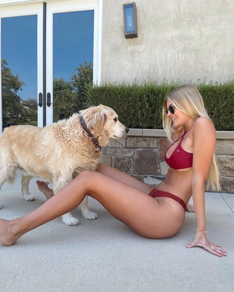 Boutinela Model xxx étoile galerie