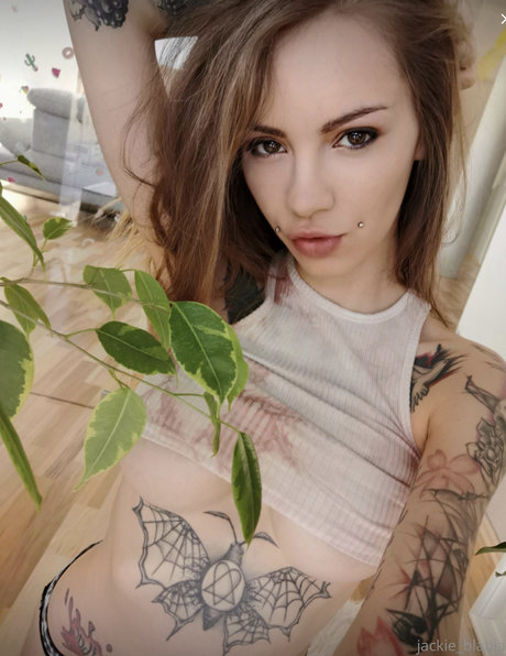 déshabillage onlyfans meilleur adulte image