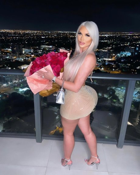 Mkbeellaa star du porno parfaite image