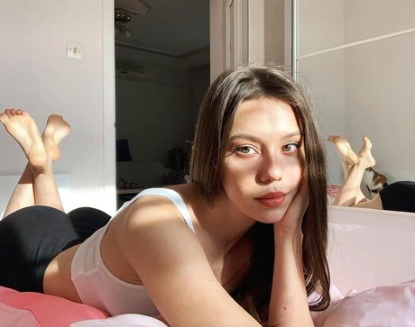 bikini ado onlyfans hd exclusif des photos