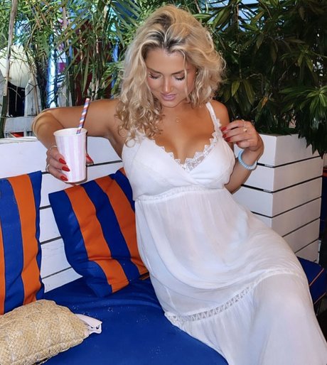 jeu de rôle dinfirmière uniquement pour les fans xxx de haute qualité galerie