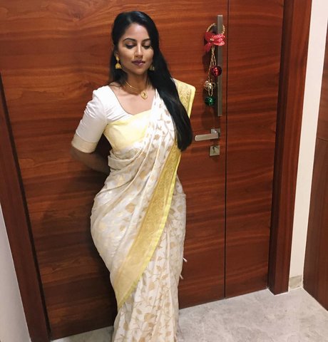 Cynthia Kumar modèle de sexe des photos