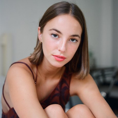 Amelie Manzoli star du porno adulte photos