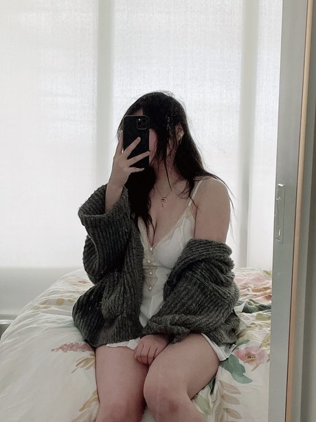 trio à la piscine onlyfans adulte parfait archive