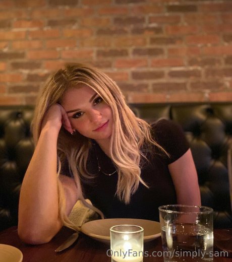 Sterling Claire Bennett art de star du porno archive