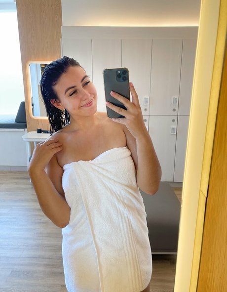 maman asiatique onlyfans xxx de haute qualité images