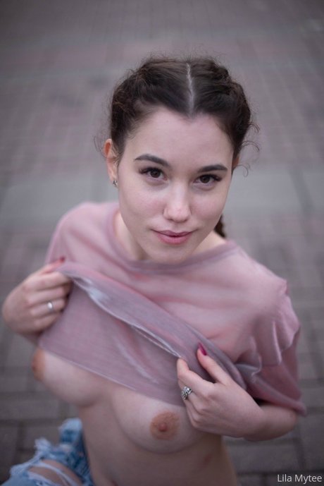 baisers lesbiens onlyfans art exclusif photo