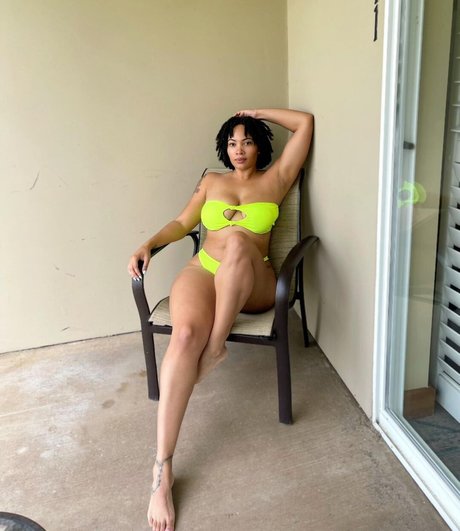 God Beth étoile adulte images