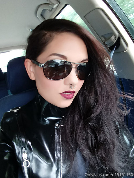 Sophie Elodie star du porno belle photo