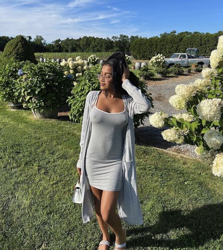 Ishaamk mk jolie star du porno archive