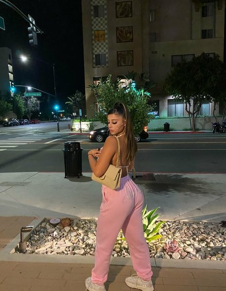 visage blond uniquementfans nu de haute qualité des photos