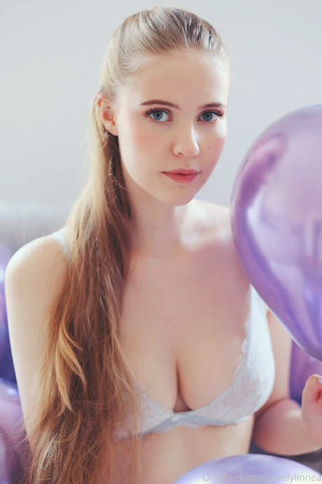 Lovely Linnea étoile magnifique galeries