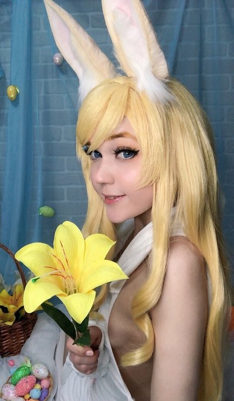 tatouages ​​blonds onlyfans pornographique chaud image