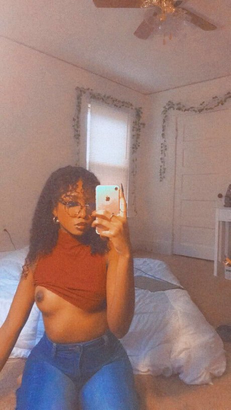 misha modèle xxx img